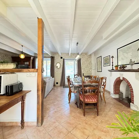 La Gambade - Wifi, Jardin, Bbq, 1500 M De La Holiday home Mesquer