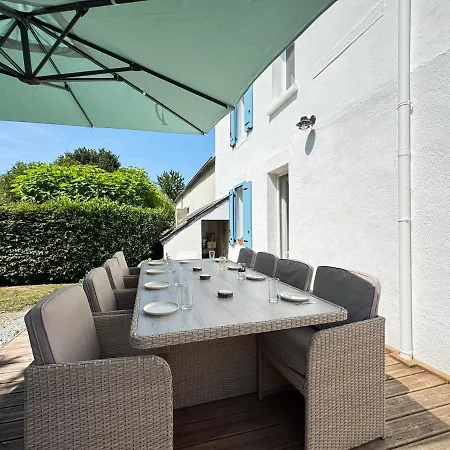 La Gambade - Wifi, Jardin, Bbq, 1500 M De La